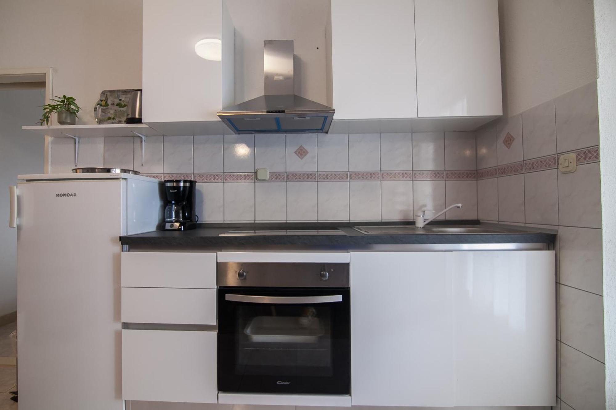 Apartments Paula Bol Bagian luar foto